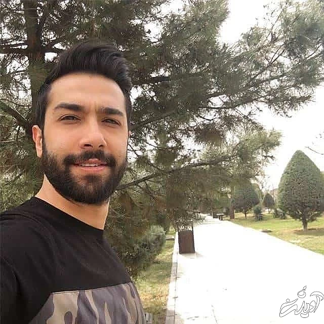حسین مهری